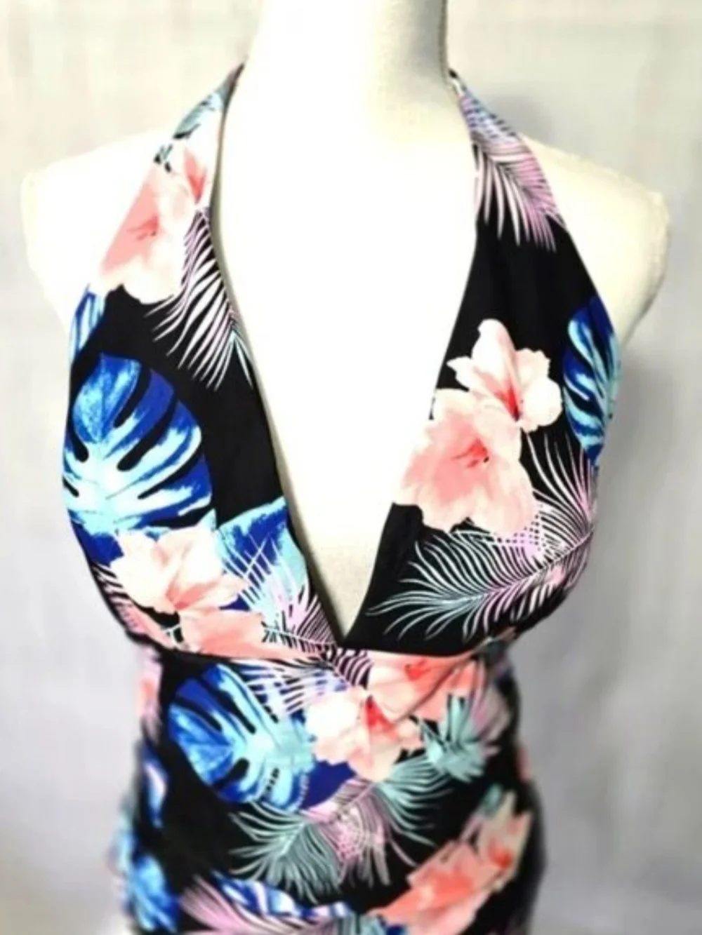Women's One-Piece Halter Swimsuit – XXL – Tropical Floral – Tummy Control – NWOT - Picture 3 of 9